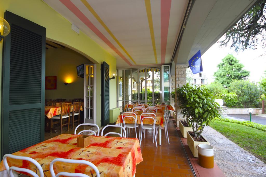 Albergo La Quiete Desenzano del Garda Ngoại thất bức ảnh