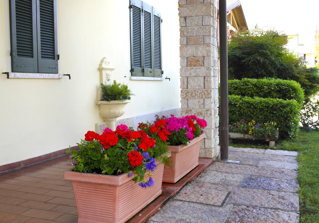 Albergo La Quiete Desenzano del Garda Ngoại thất bức ảnh