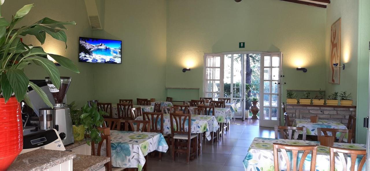 Albergo La Quiete Desenzano del Garda Ngoại thất bức ảnh